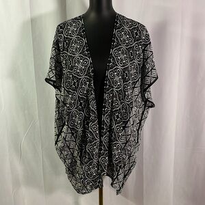 NWT LOFT Black Gray & White Printed Open Front Short Sleeve Kimono Jacket